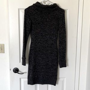 Windsor turtleneck, body, hugging, long sleeve dress